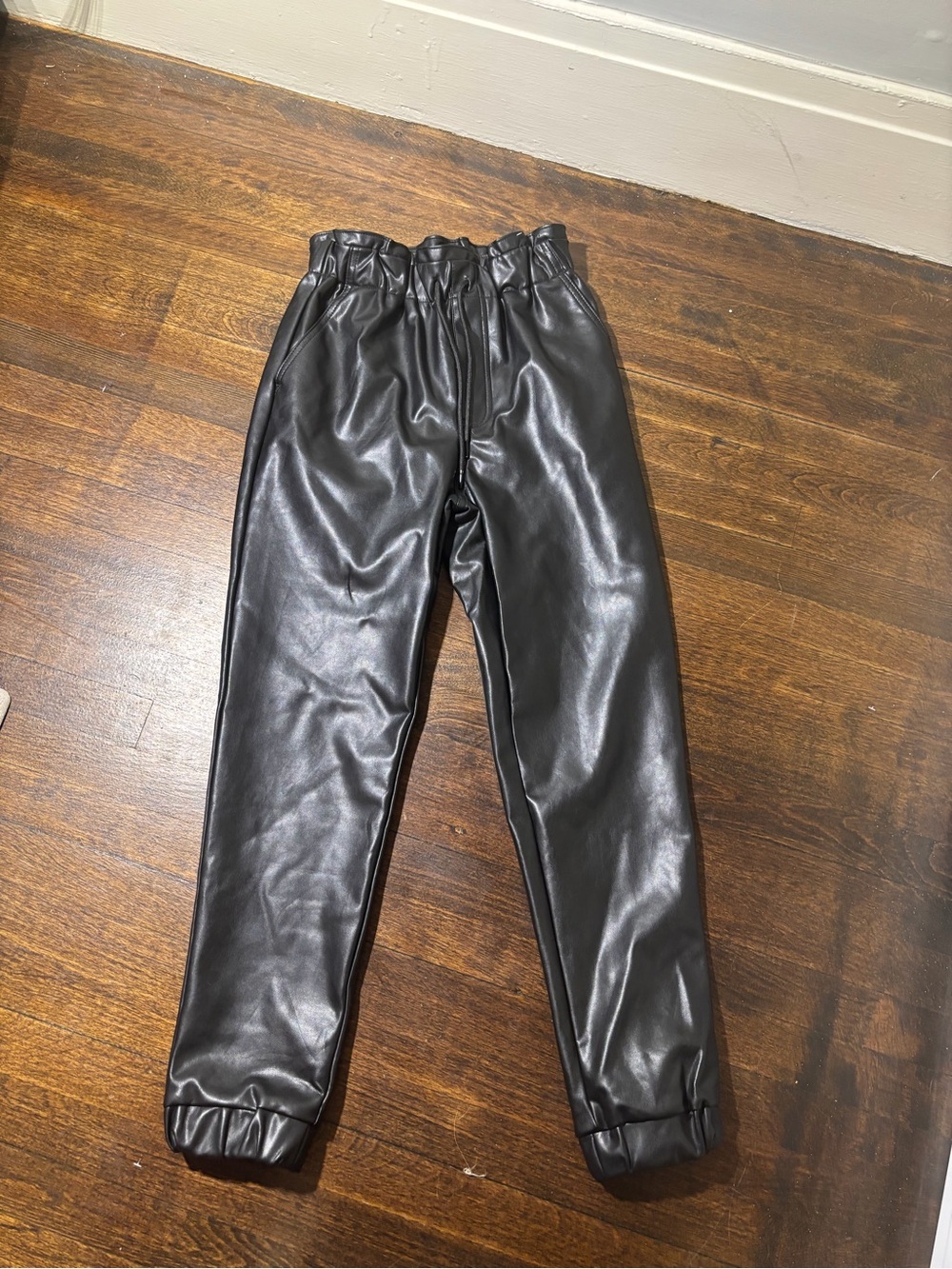 Abercrombie & Fitch Black Faux Leather Paperbag Jogger Pants Size XS